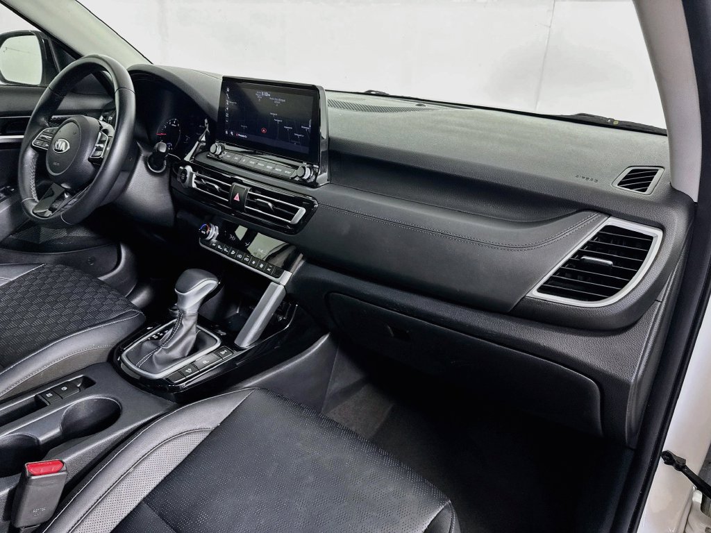 Used 2021 Kia Seltos SX AWD/4WD image 35