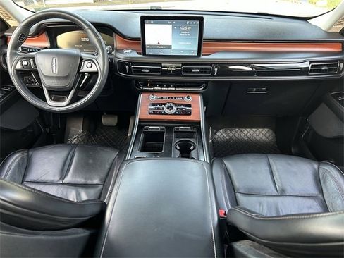 Used 2021 Lincoln Aviator Reserve w/ Elements Package Plus image 16