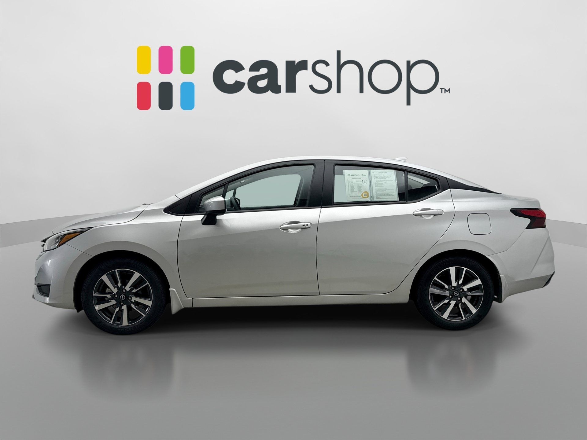 Used 2025 Nissan Versa SV w/ Trunk Package FWD image 2