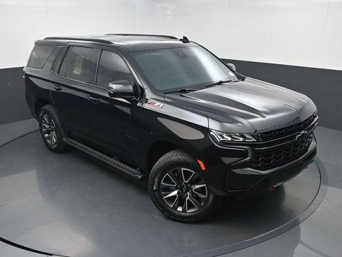 Used 2024 Chevrolet Tahoe Z71 w/ Luxury Package AWD/4WD image 36