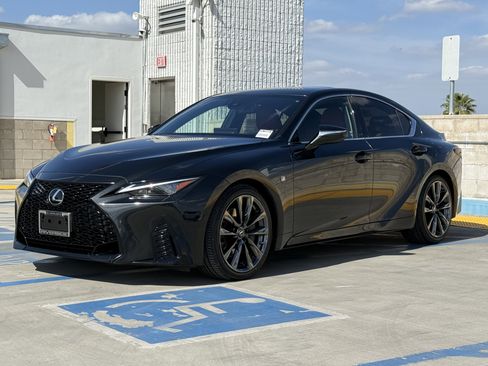 Certified 2022 Lexus IS 350 F Sport image 7