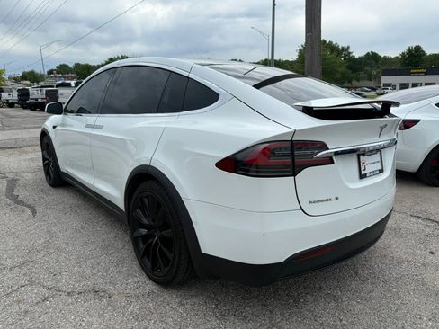 Used 2017 Tesla Model X 100D AWD/4WD image 3