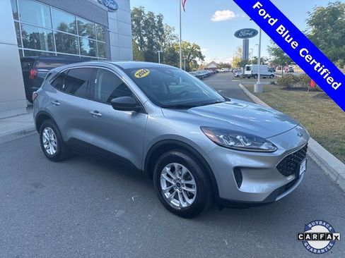 Certified 2022 Ford Escape SE w/ Cold Weather Package image 7