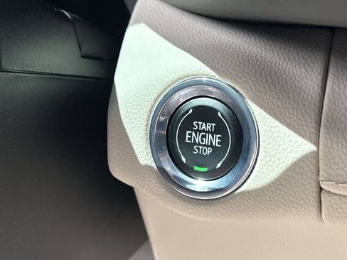 Used 2023 Buick Envision Preferred AWD/4WD image 27