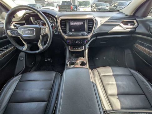 Used 2023 GMC Acadia Denali AWD/4WD image 13