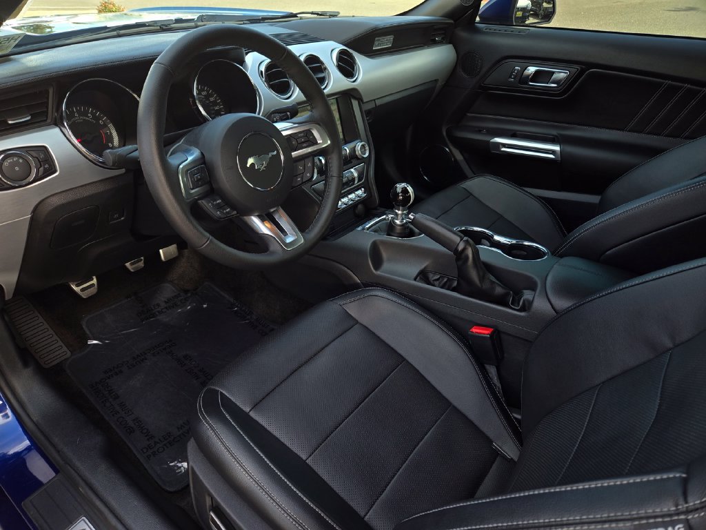 Used 2015 Ford Mustang GT Premium RWD image 12