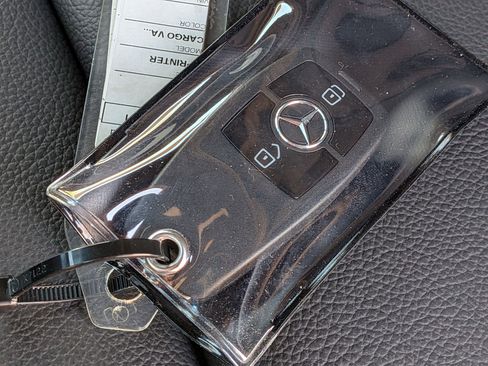 New 2025 Mercedes-Benz Sprinter 2500 image 36