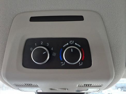 Certified 2023 Ford Transit 350 XLT image 25