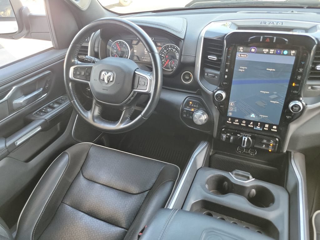 Used 2022 RAM 1500 Laramie w/ Sport Appearance Package AWD/4WD image 10
