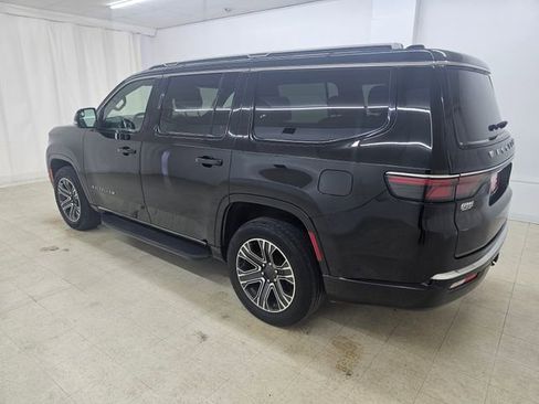 Used 2024 Jeep Wagoneer Series II AWD/4WD image 18