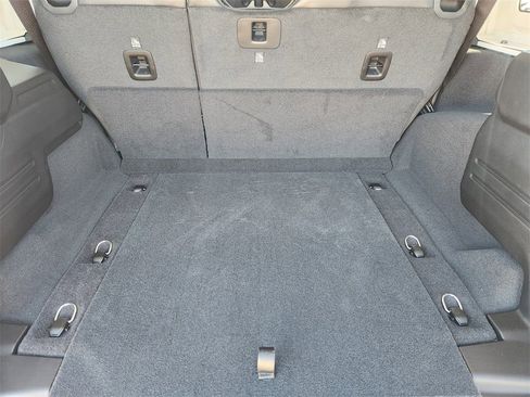 New 2026 Jeep Wrangler Rubicon w/ Xtreme 35 Tire Package image 23