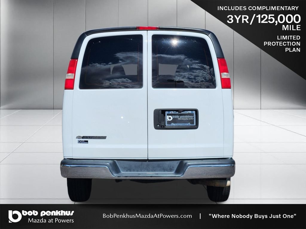 Used 2019 Chevrolet Express 3500 LT w/ LT Preferred Equipment Group RWD image 26