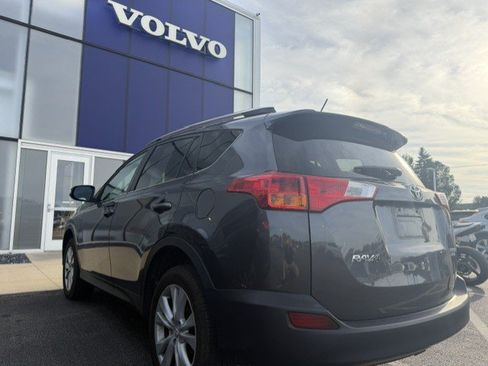 Used 2013 Toyota RAV4 Limited AWD/4WD image 3