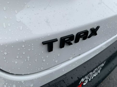 Certified 2024 Chevrolet Trax RS w/ Driver Confidence Package FWD image 27