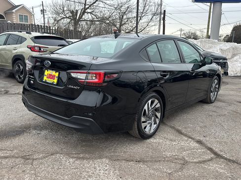 Used 2025 Subaru Legacy Limited image 5