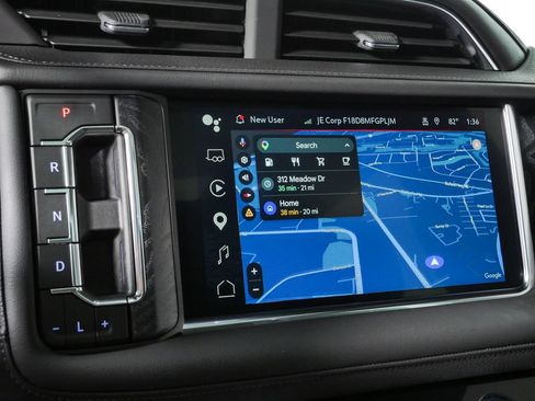 Used 2023 GMC Yukon Denali w/ Denali Reserve Package RWD image 16