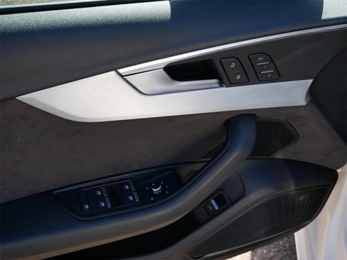 Used 2018 Audi S4 Prestige w/ Prestige Package image 15