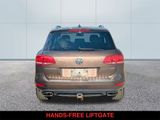 Used 2014 Volkswagen Touareg Sport image 5
