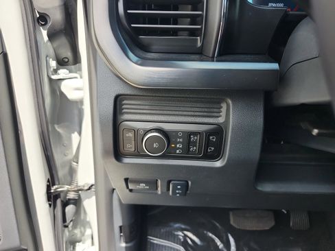 New 2026 Ford F250 Lariat image 12