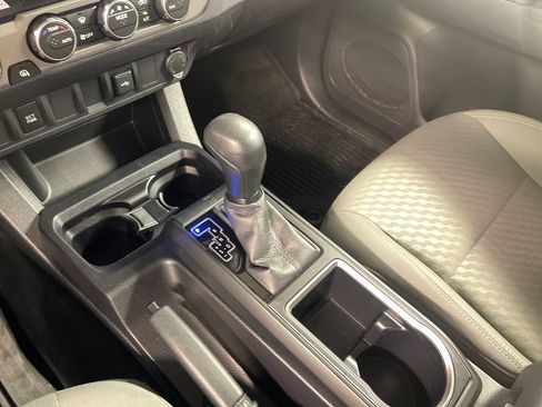 Certified 2023 Toyota Tacoma SR AWD/4WD image 23