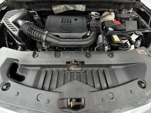 Used 2025 Chevrolet Blazer LT image 26