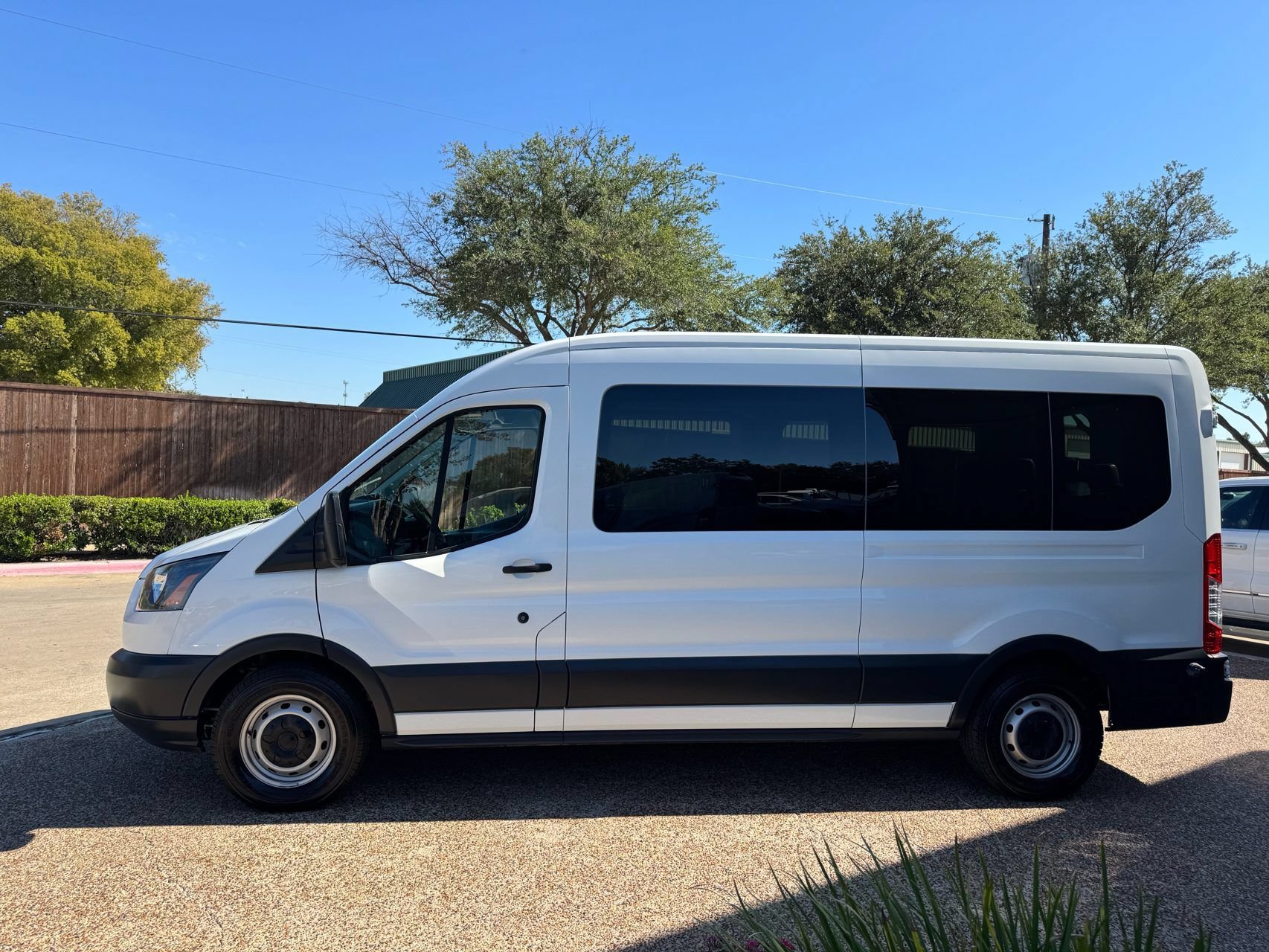 Used 2018 Ford Transit 350 XL RWD image 6