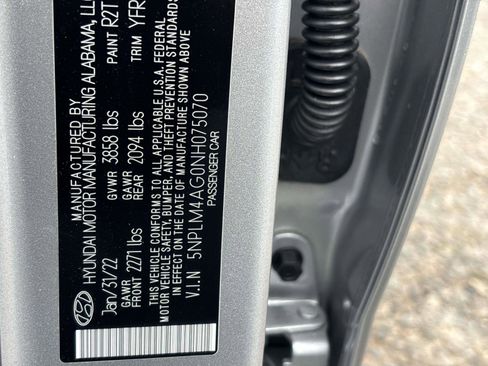 Used 2022 Hyundai Elantra SEL image 30