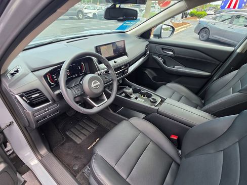 Certified 2024 Nissan Rogue SL w/ SL Premium Package AWD/4WD image 22