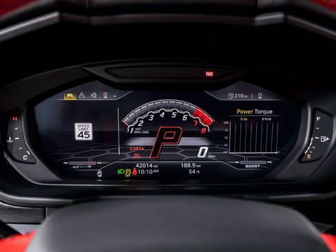 Used 2019 Lamborghini Urus image 18