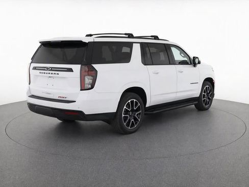 Used 2023 Chevrolet Suburban RST w/ Luxury Package RWD image 7