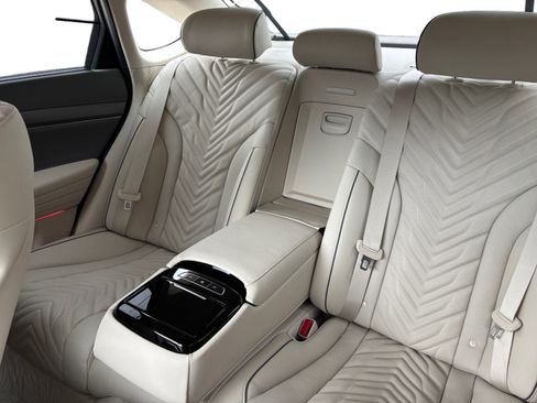 New 2025 Genesis G80 3.5T Sport image 13