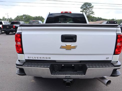 Used 2019 Chevrolet Silverado 2500 LT AWD/4WD image 8