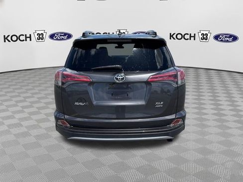 Used 2018 Toyota RAV4 XLE w/ Plus Extra Value Package AWD/4WD image 7