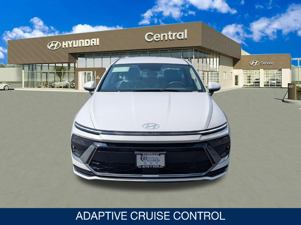 New 2026 Hyundai Sonata SEL FWD image 2