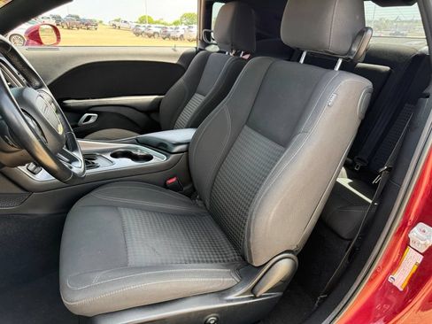 Used 2021 Dodge Challenger SXT RWD image 23