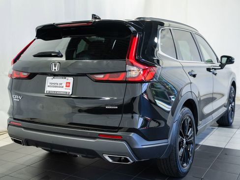 Used 2025 Honda CR-V Sport Touring image 4