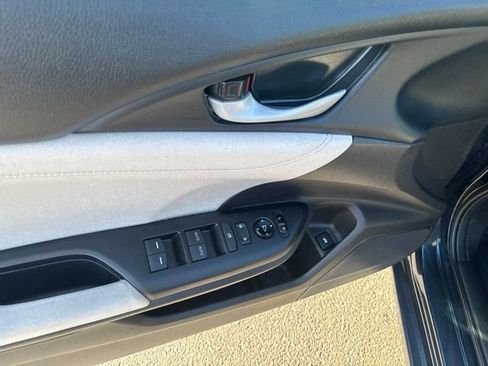 Used 2021 Honda Insight EX image 11