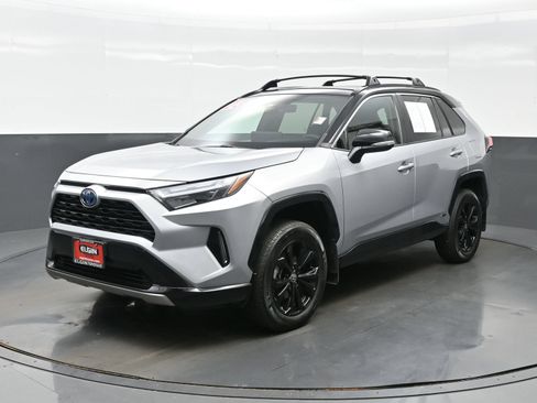 Used 2023 Toyota RAV4 XSE w/ XSE Grade Weather Package AWD/4WD image 2