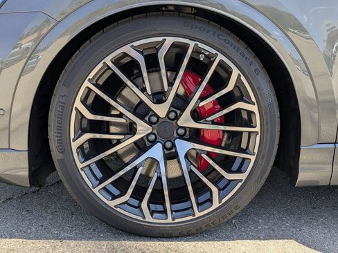New 2026 Audi SQ8 Premium Plus AWD/4WD image 13