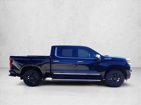 New 2025 Chevrolet Silverado 1500 High Country w/ Technology Package image 5