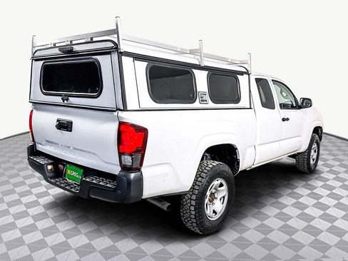 Used 2021 Toyota Tacoma SR image 10