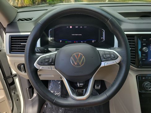 Used 2021 Volkswagen Atlas SEL Premium AWD/4WD image 33