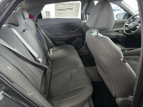 New 2026 Hyundai Elantra SEL Sport Premium FWD image 30