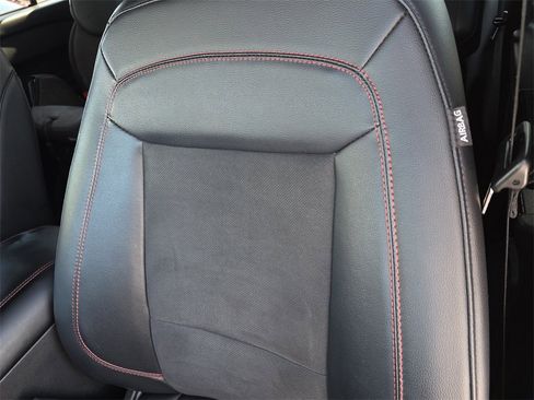 Used 2023 Ford Explorer ST-Line w/ Class IV Trailer Tow Package image 12