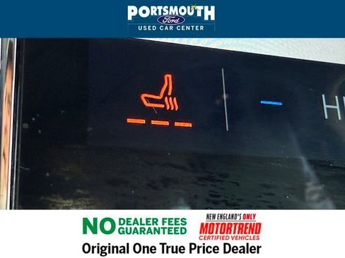 Used 2023 Lincoln Corsair AWD w/ Equipment Group 101A image 11