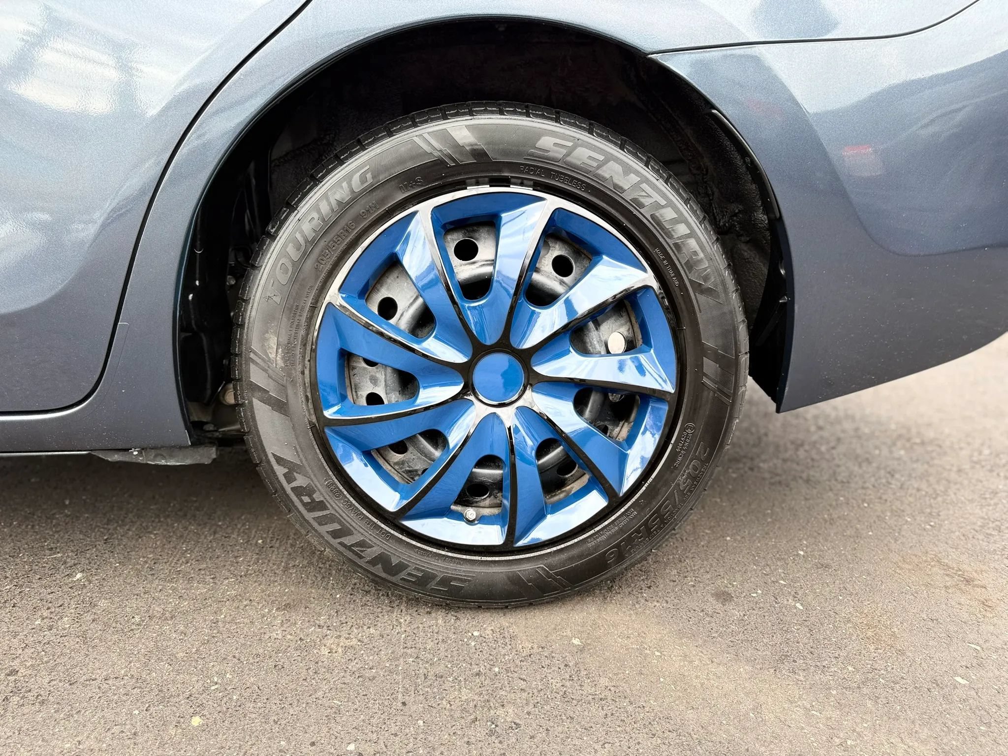 Used 2019 Toyota Corolla LE FWD image 36