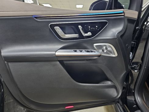 Used 2023 Mercedes-Benz EQE 350+ SUV image 11
