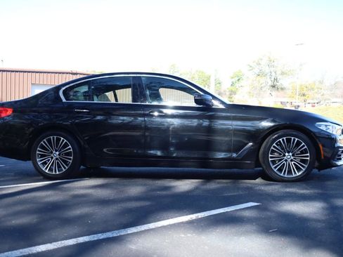 Used 2017 BMW 530i w/ Premium Package image 6