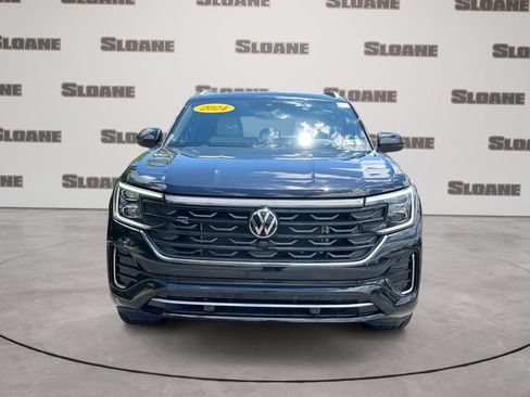 Used 2024 Volkswagen Atlas Cross Sport SEL Premium R-Line AWD/4WD image 8