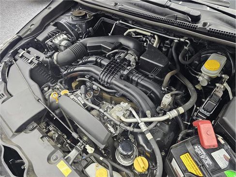 Used 2019 Subaru Crosstrek 2.0i Premium image 17